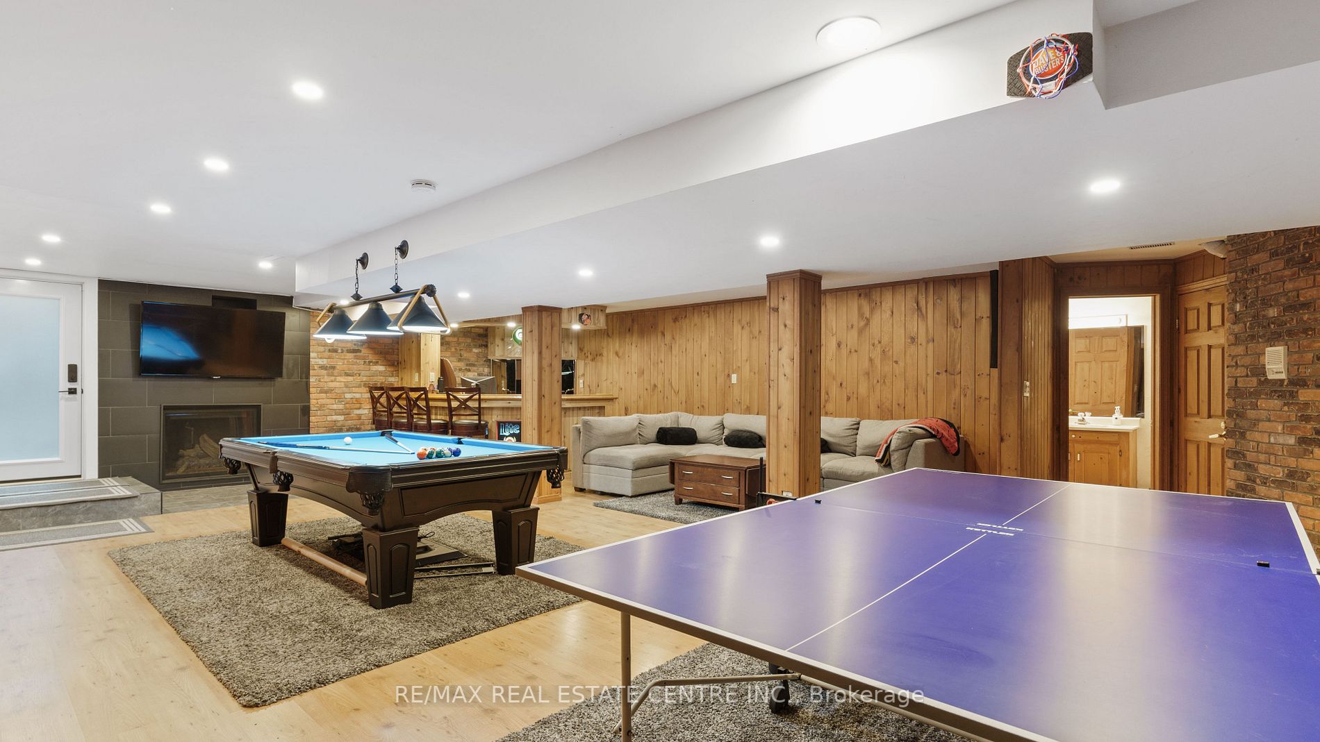 3638 St.Laurent Court