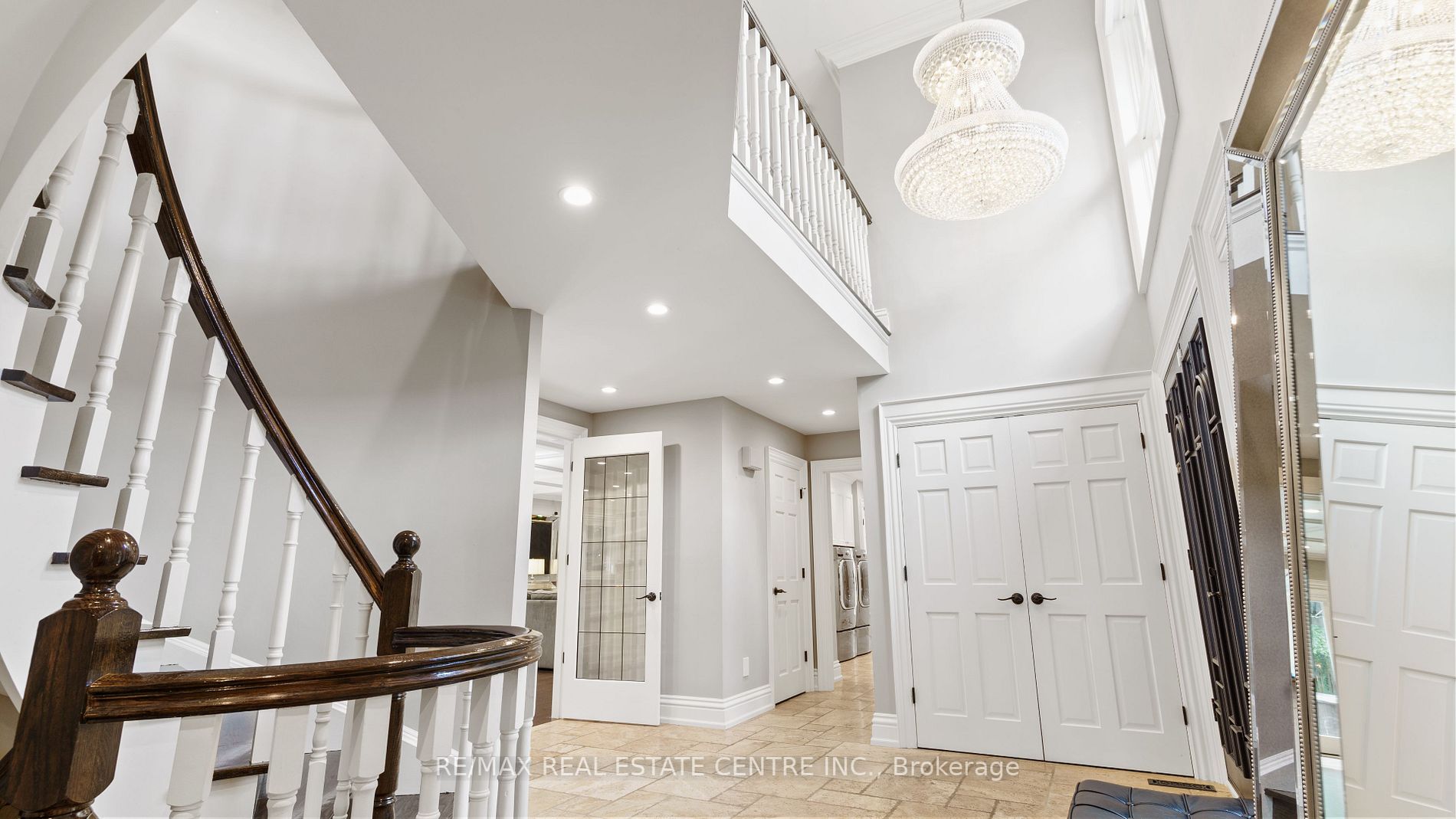 3638 St.Laurent Court