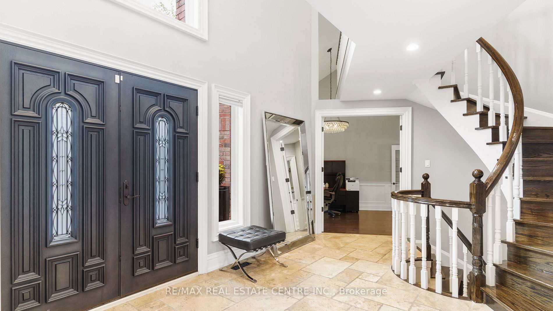 3638 St.Laurent Court