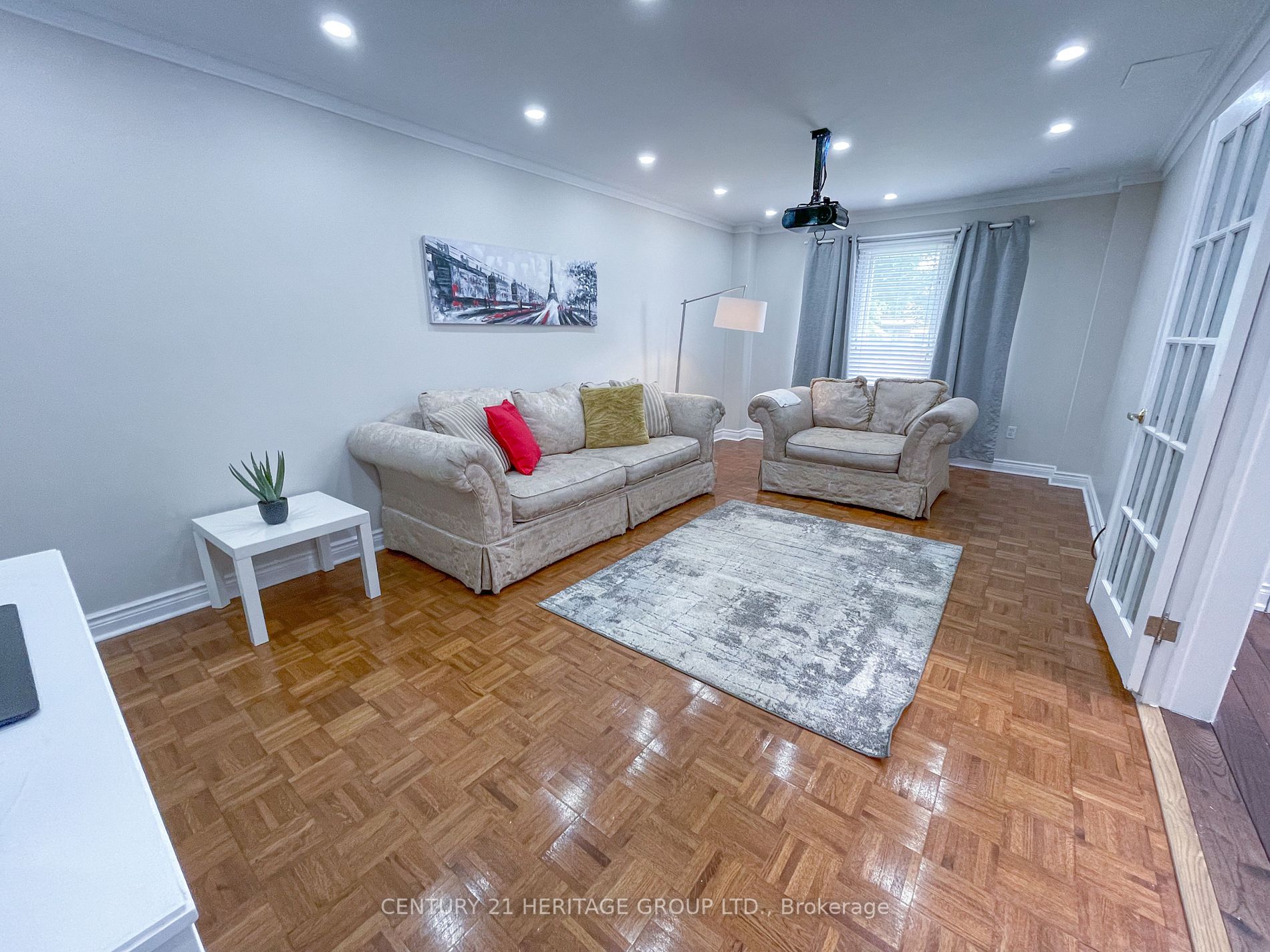 45 Taylorwood Ave