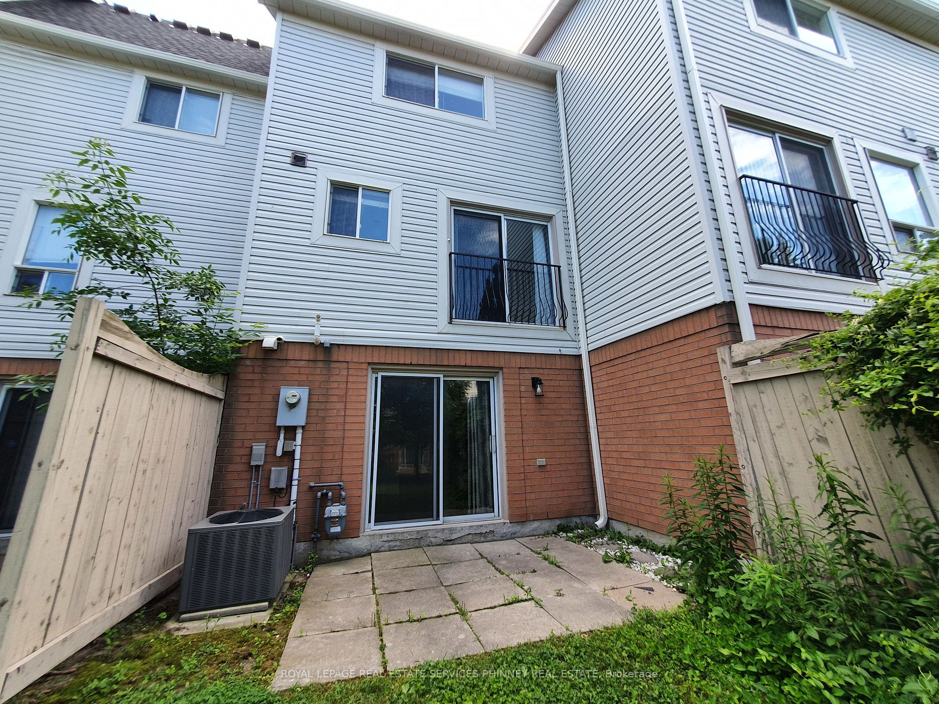 5030 Heatherleigh Avenue, #86