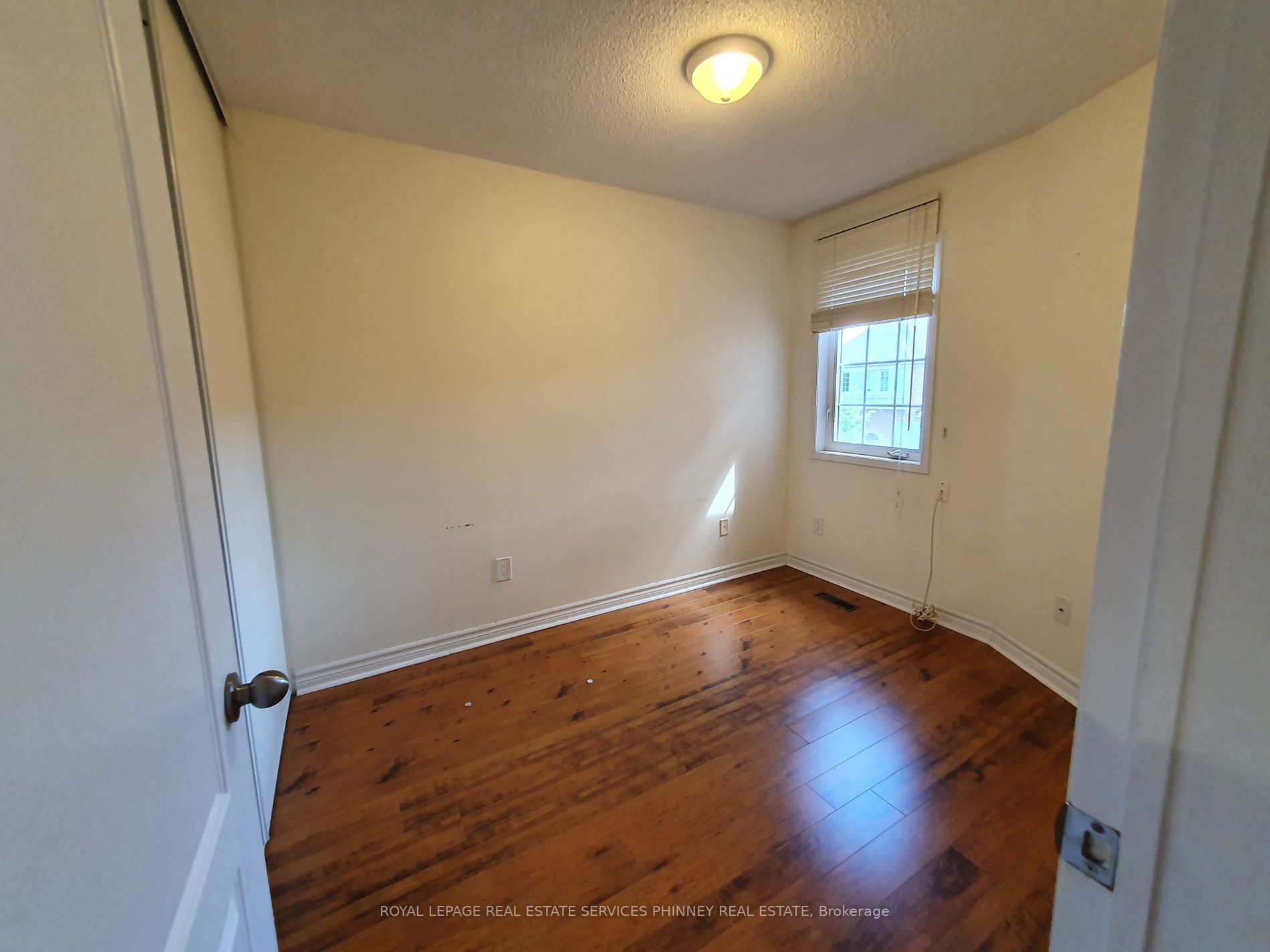 5030 Heatherleigh Avenue, #86