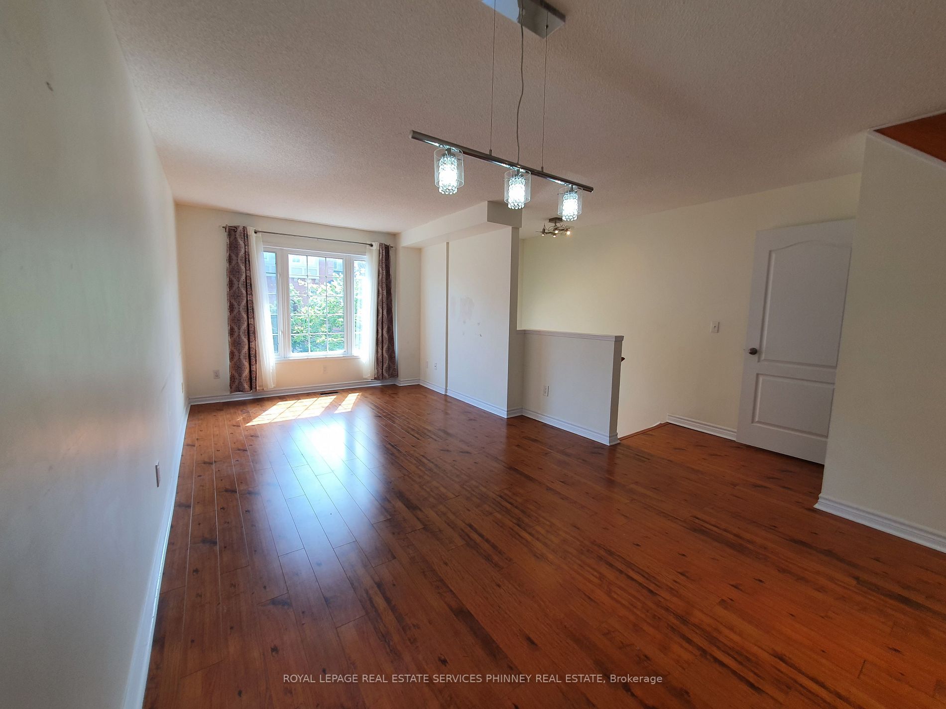 5030 Heatherleigh Avenue, #86