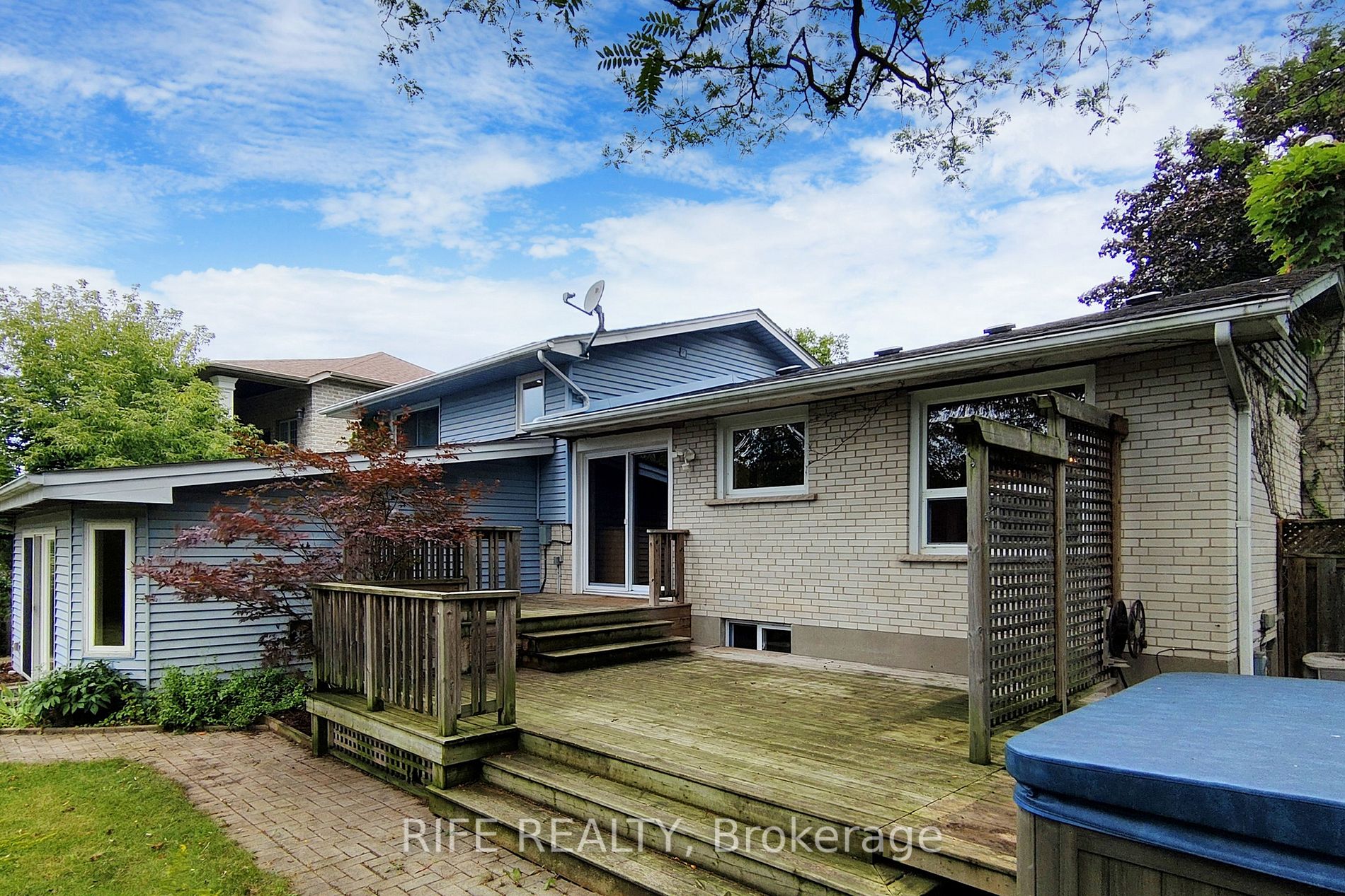 324 Wendy Lane