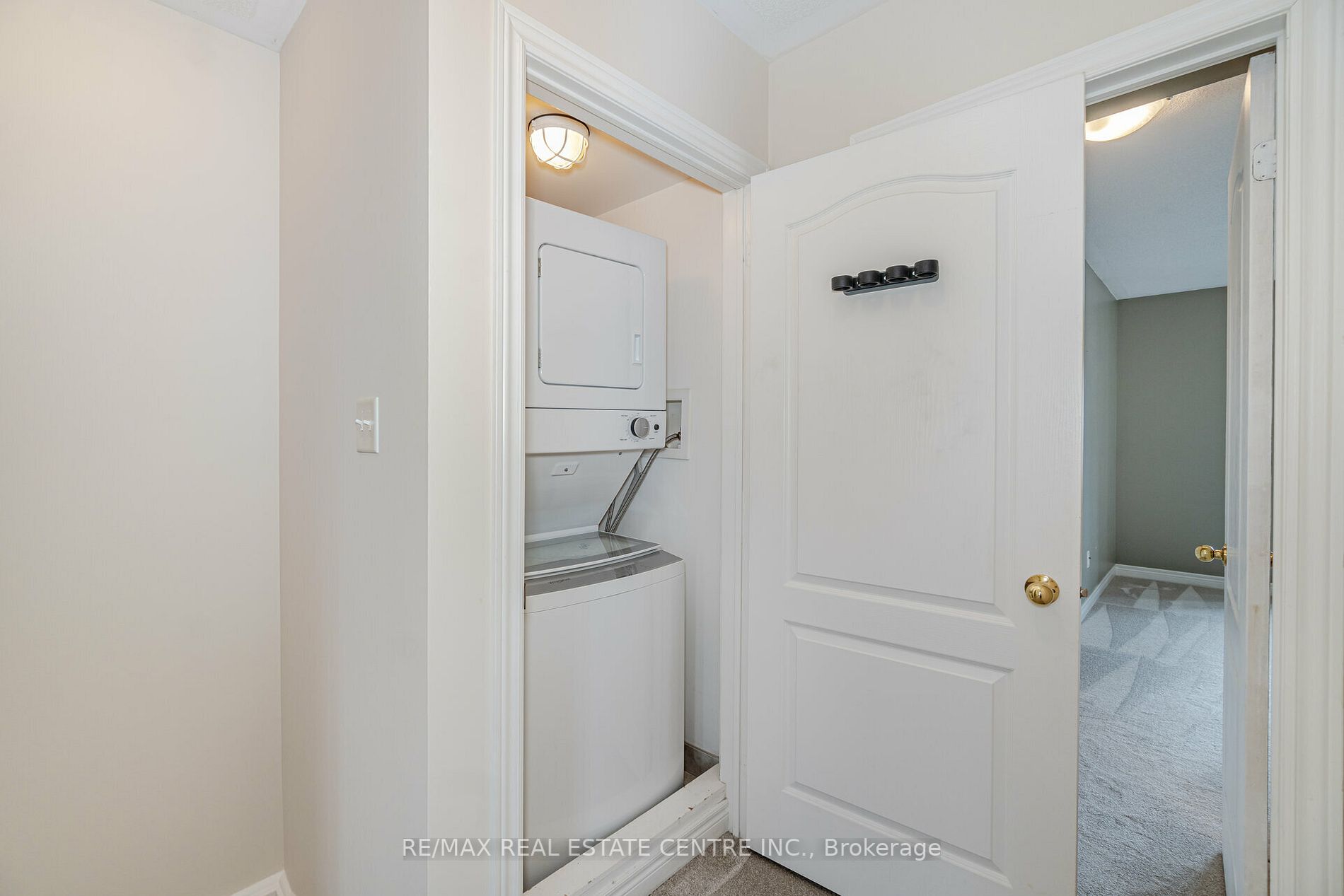 3985 Eglinton Avenue W, #5