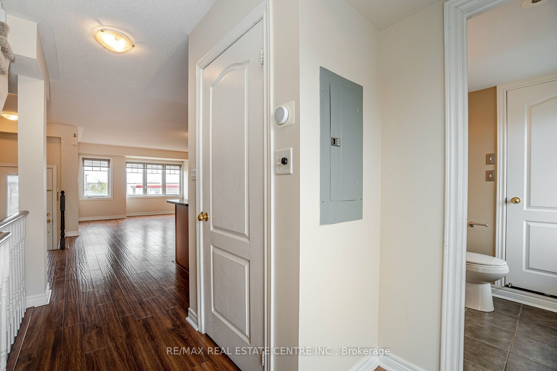 3985 Eglinton Avenue W, #5