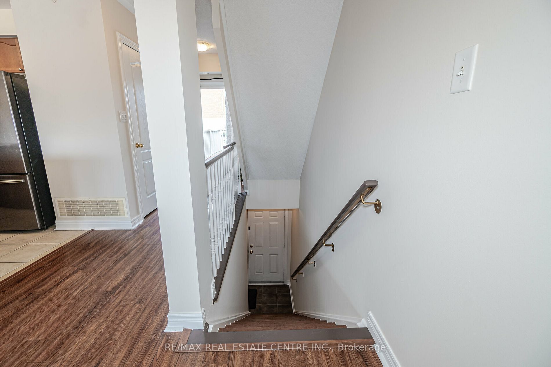 3985 Eglinton Avenue W, #5