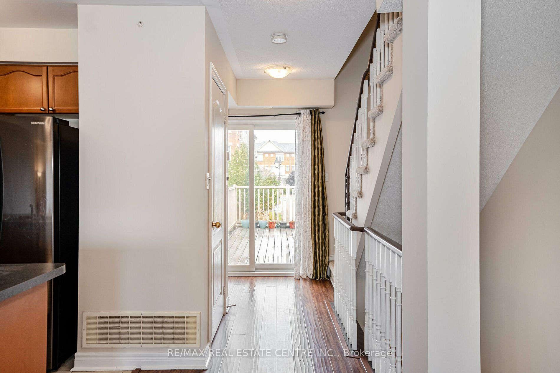3985 Eglinton Avenue W, #5