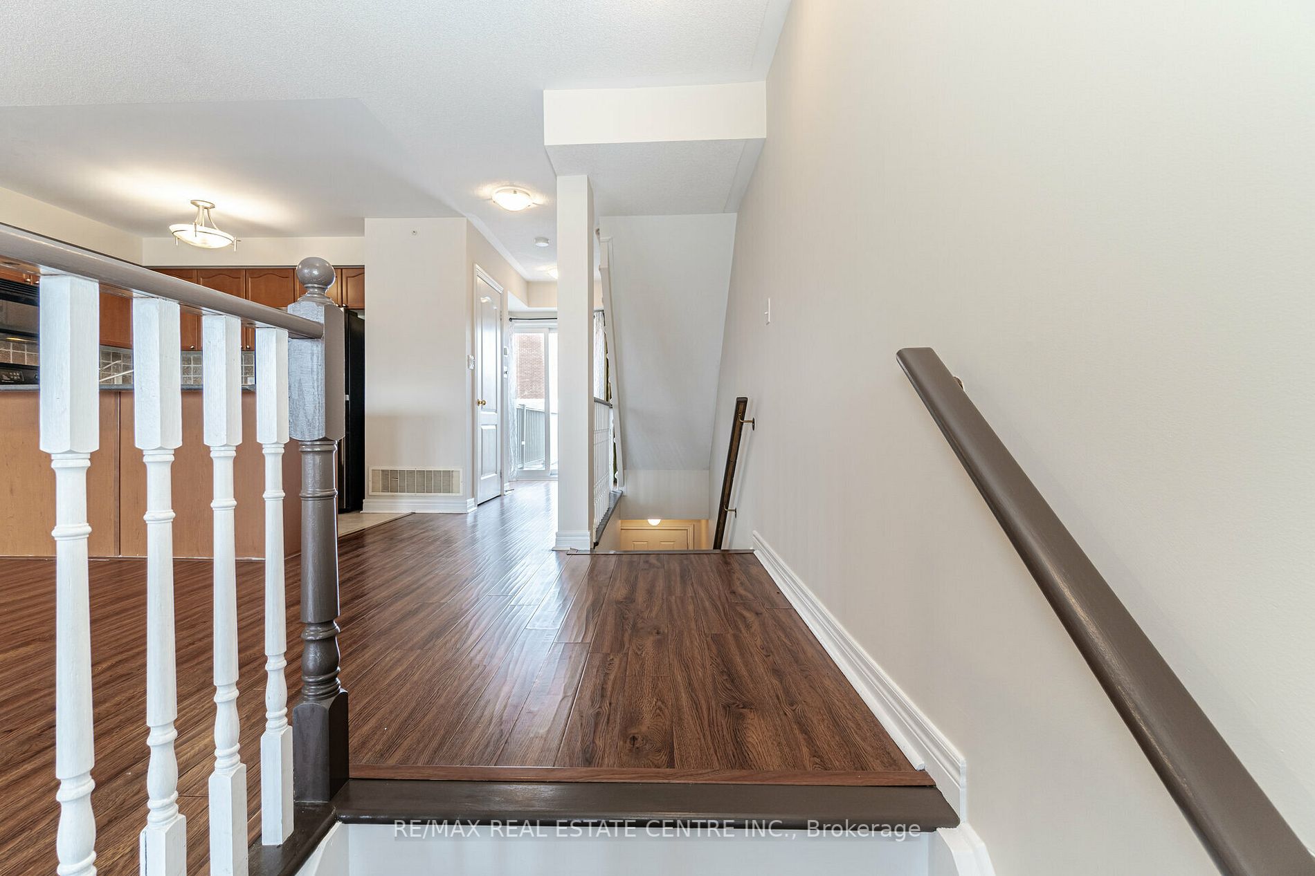 3985 Eglinton Avenue W, #5