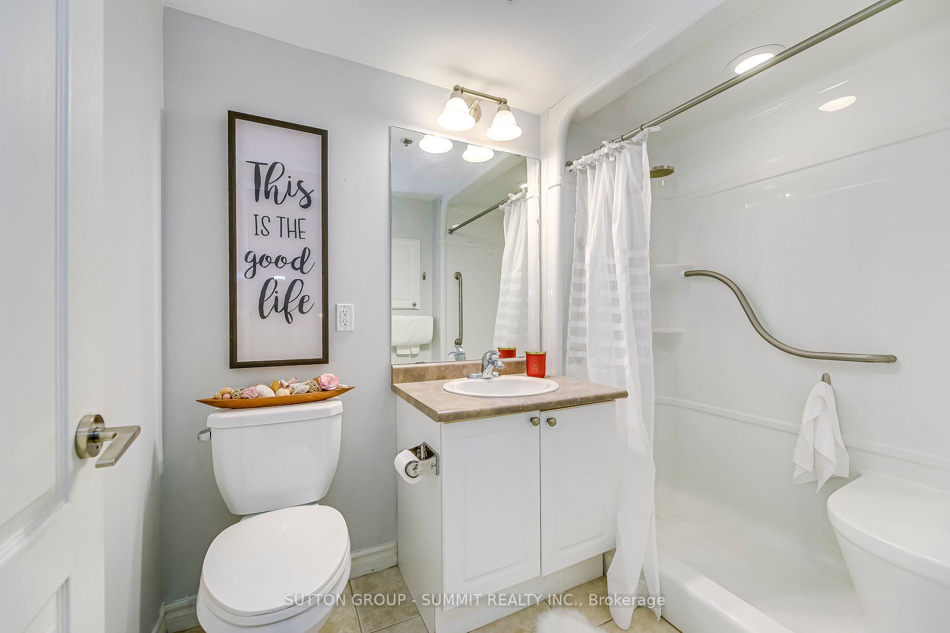 810 Scollard Court, #701