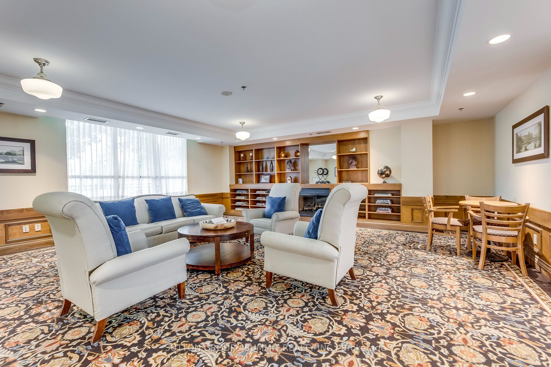 810 Scollard Court, #701