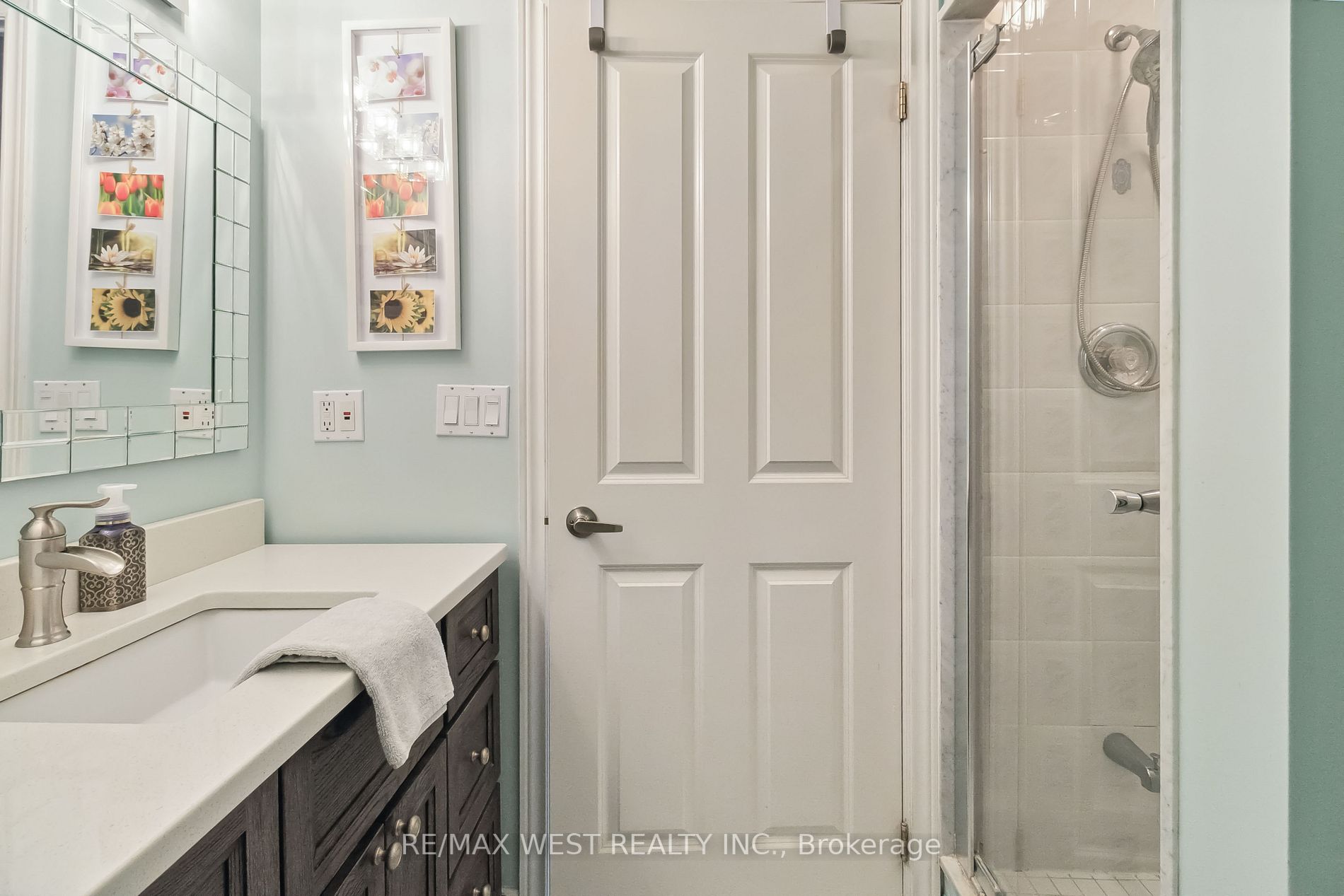 50 Old Mill Rd, #905 Ph5