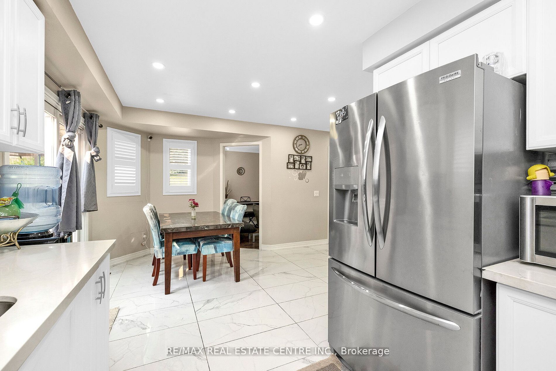 26 Nepean Place