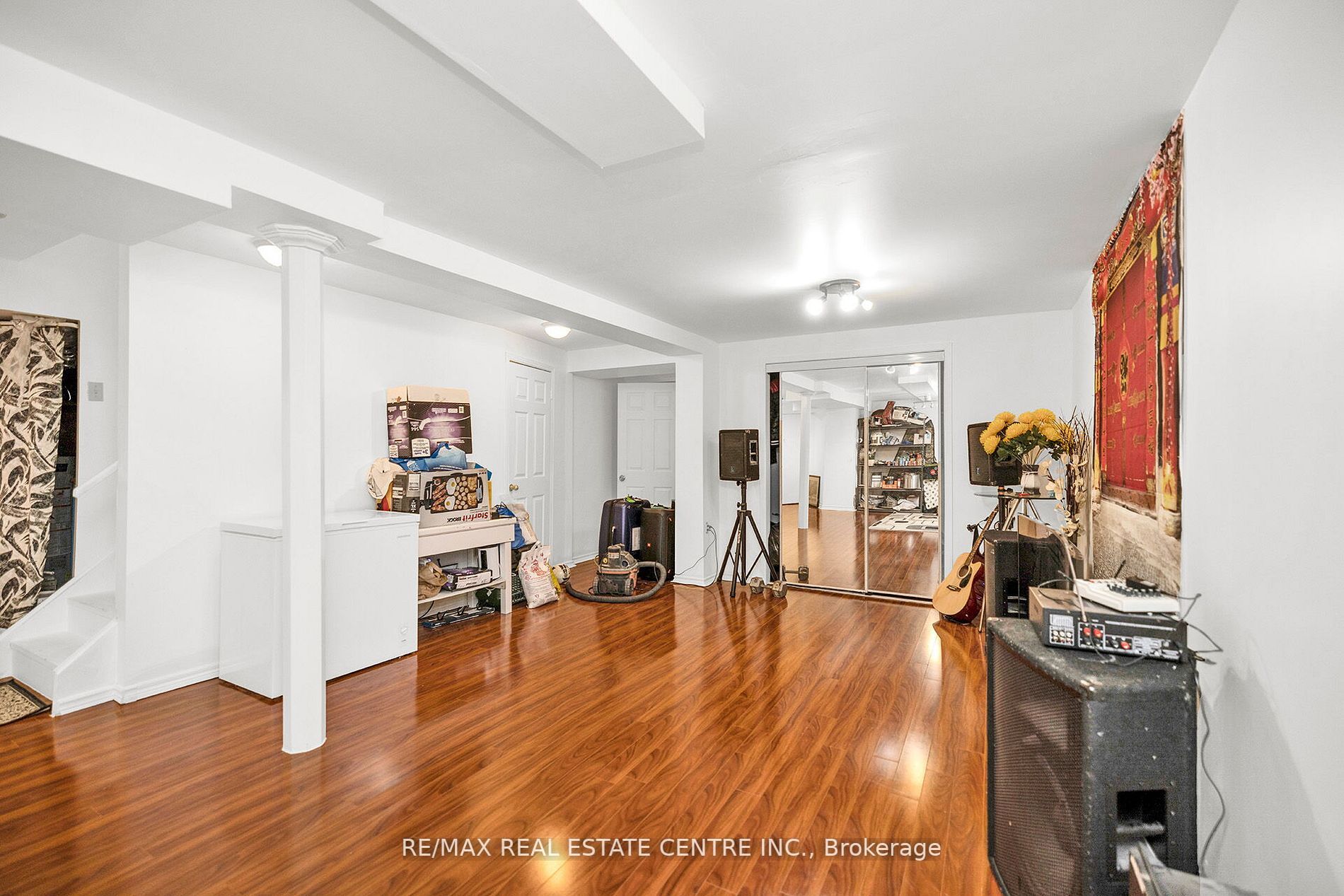 26 Nepean Place