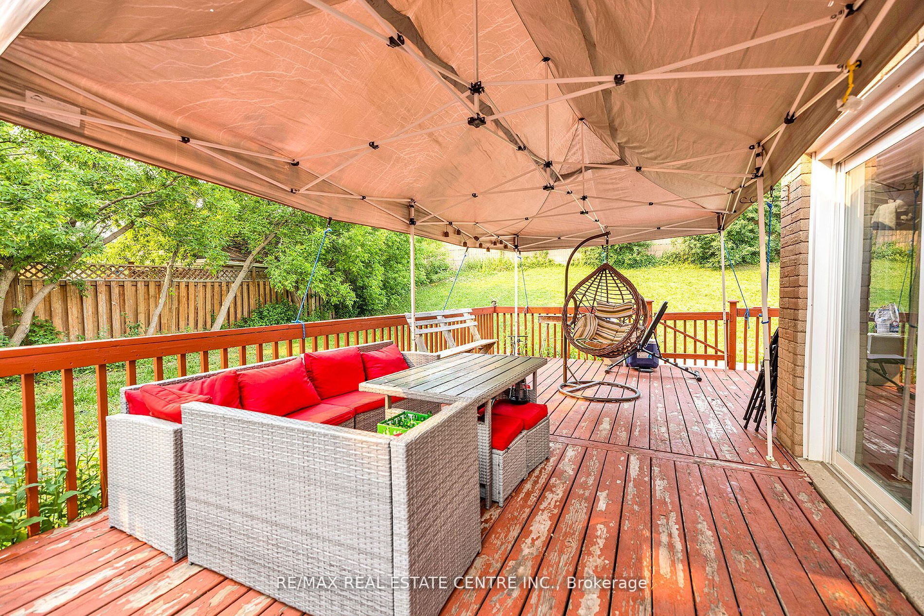 26 Nepean Place