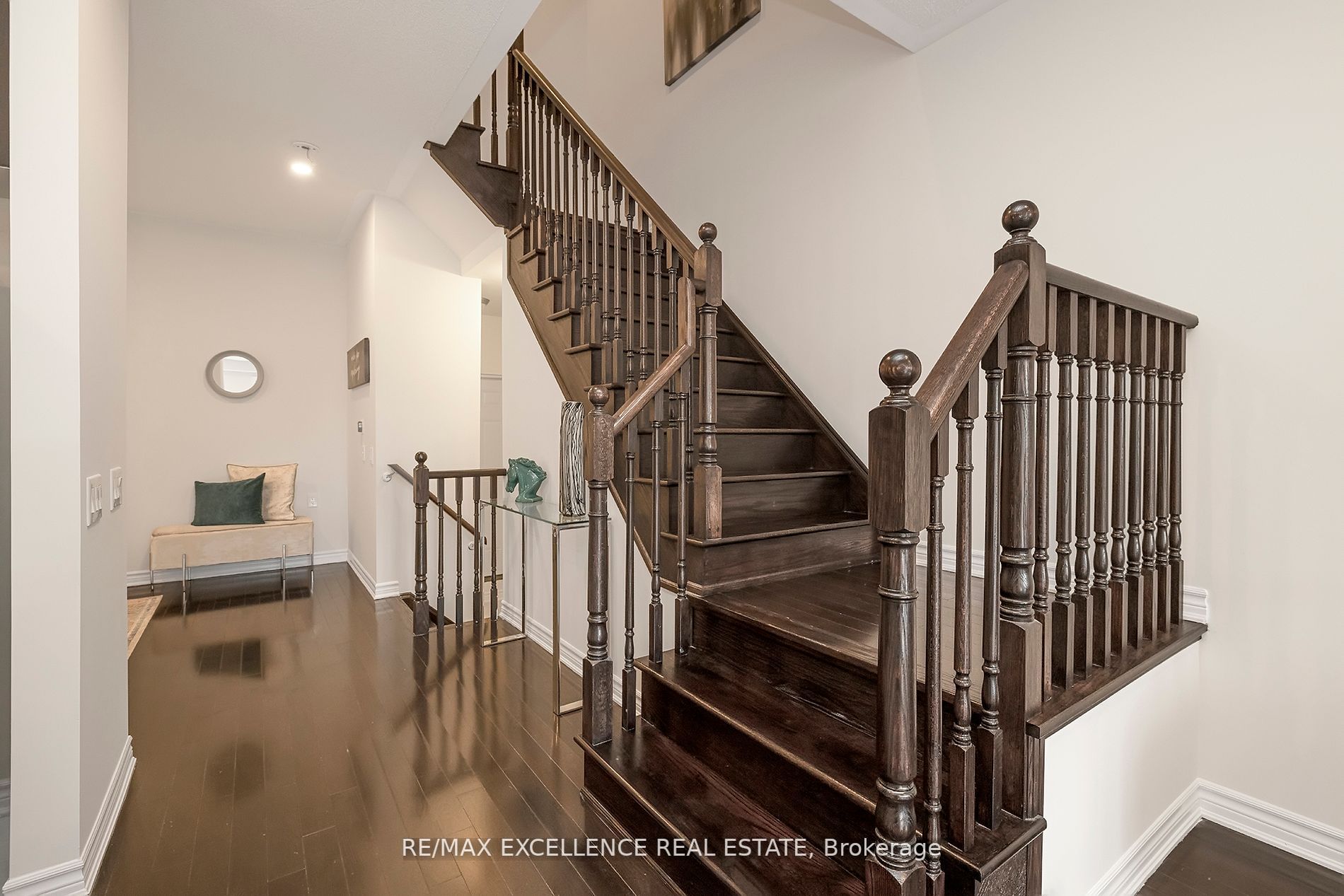 9 Sparrowbrook St