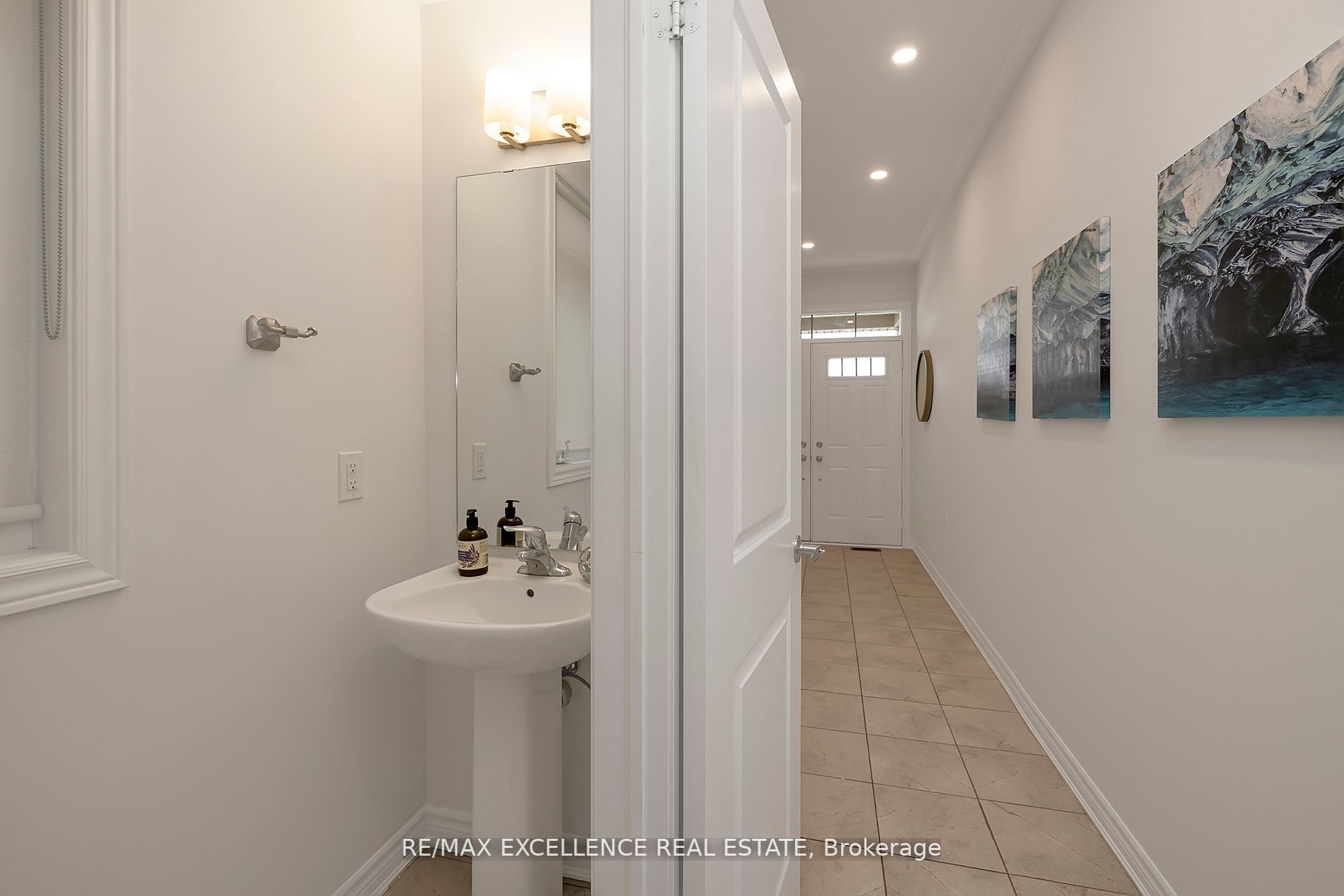 9 Sparrowbrook St