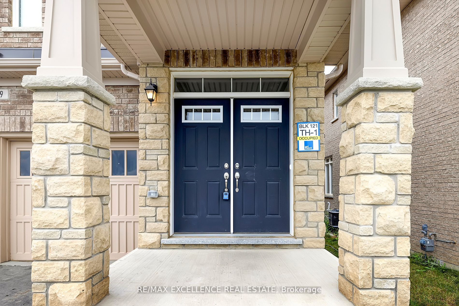 9 Sparrowbrook St