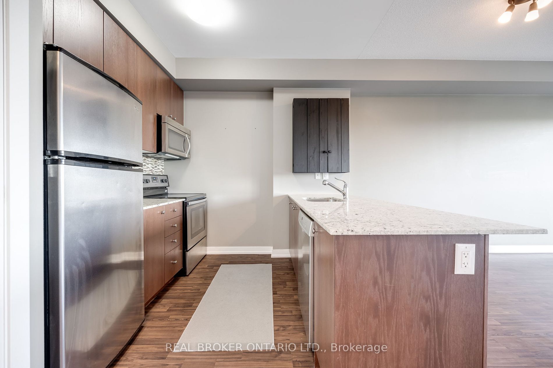 5101 Dundas St W, #511