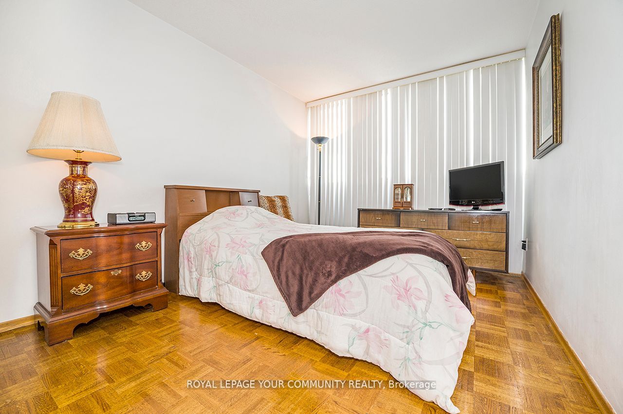 1333 Bloor St, #1609
