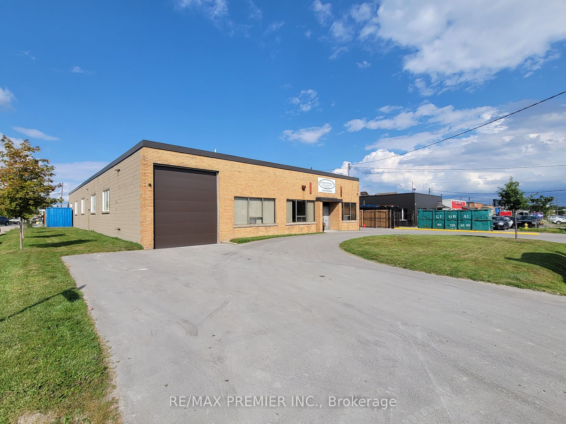 28 Taber Rd