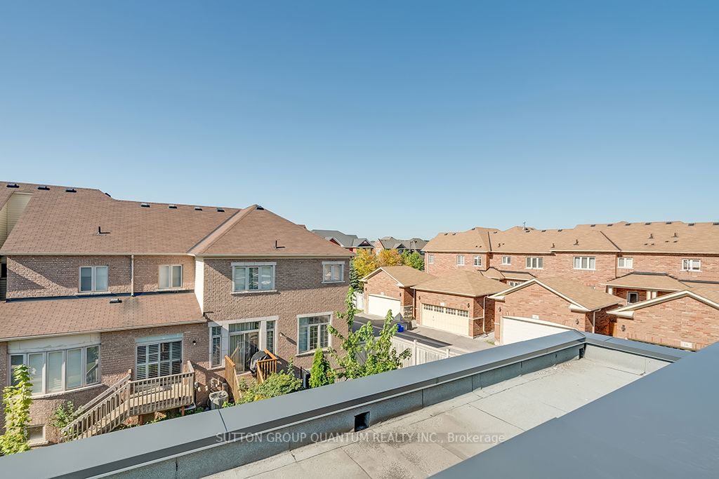 3074 Sixth Line, #236