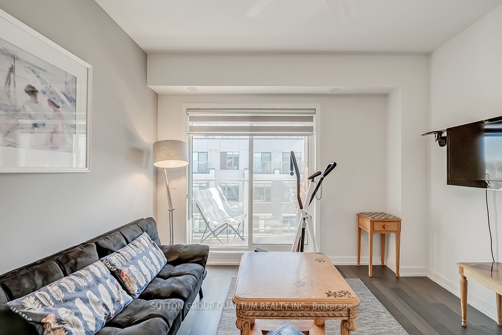 3074 Sixth Line, #236