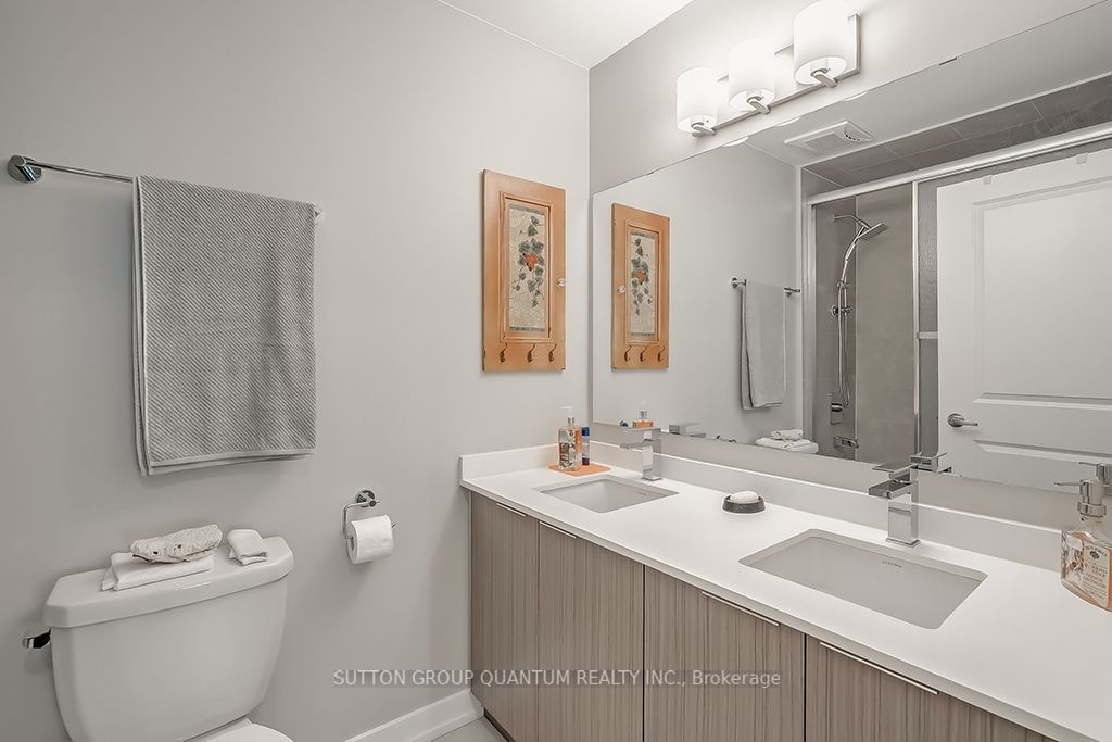 3074 Sixth Line, #236