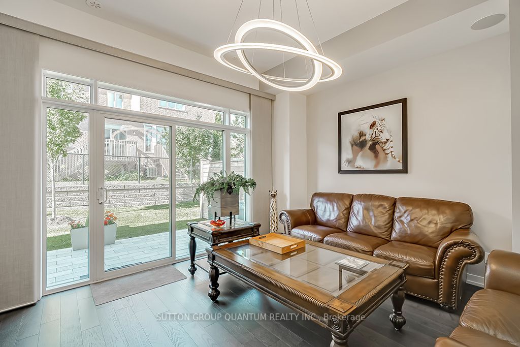 3074 Sixth Line, #236