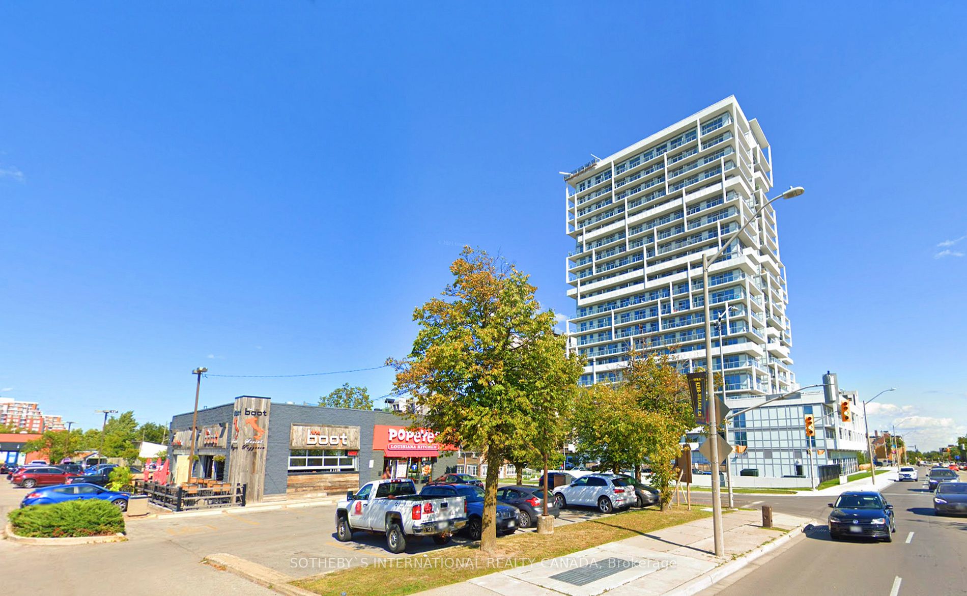 579 Kerr St, #13