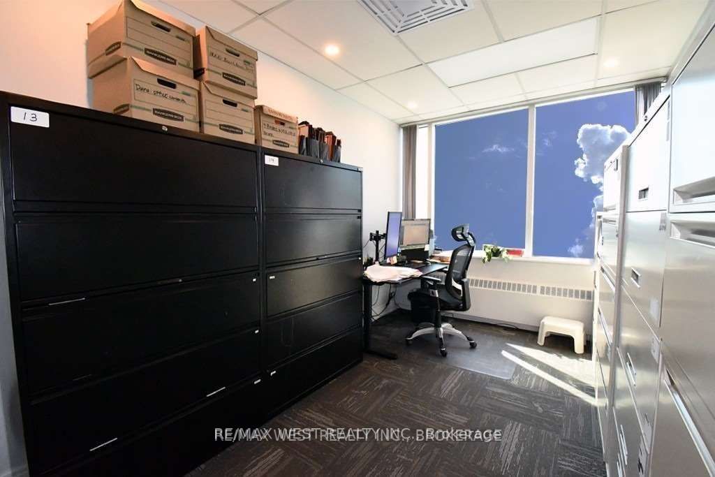 1280 Finch Ave W, #410