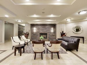 60 Heintzman St, #1613