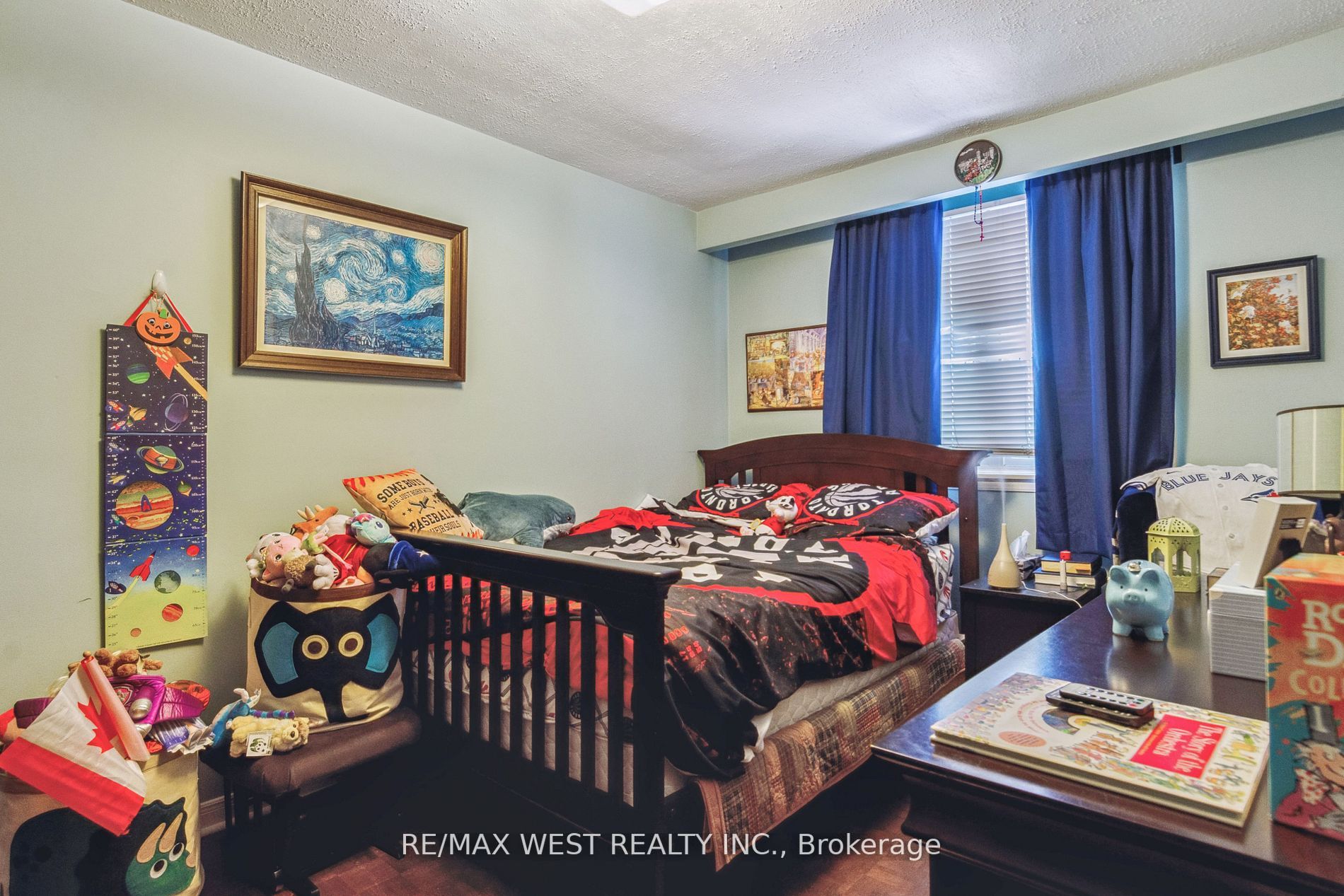 52 Old Burnhamthorpe Road, #2