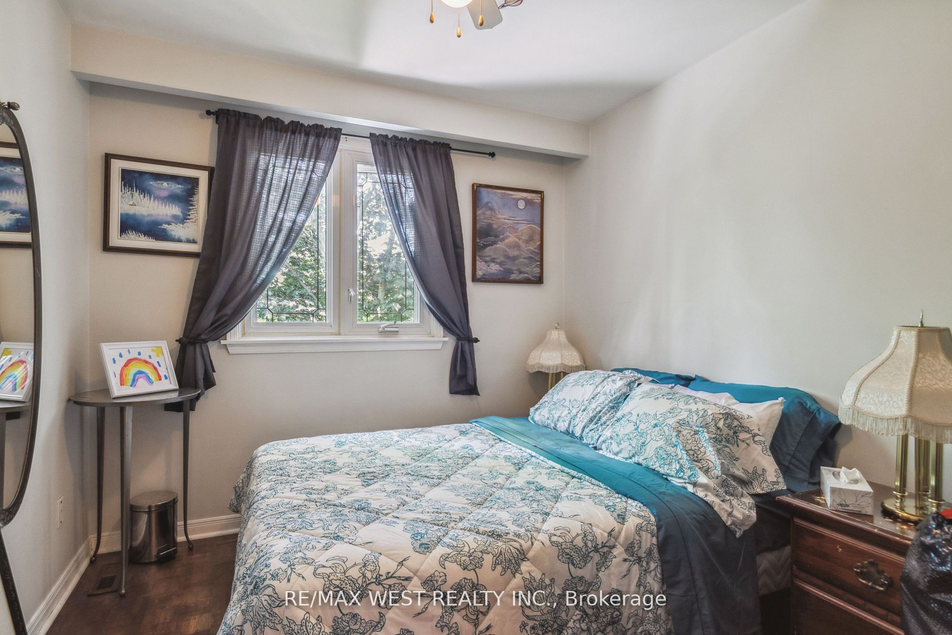 52 Old Burnhamthorpe Road, #2