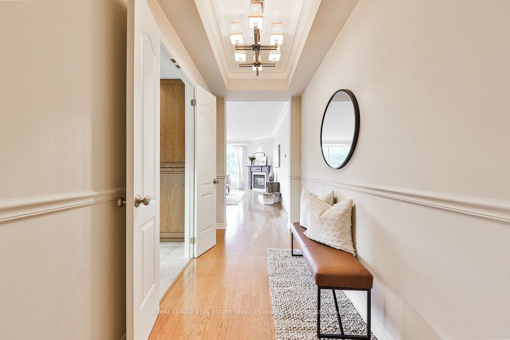 1900 The Collegeway, #406