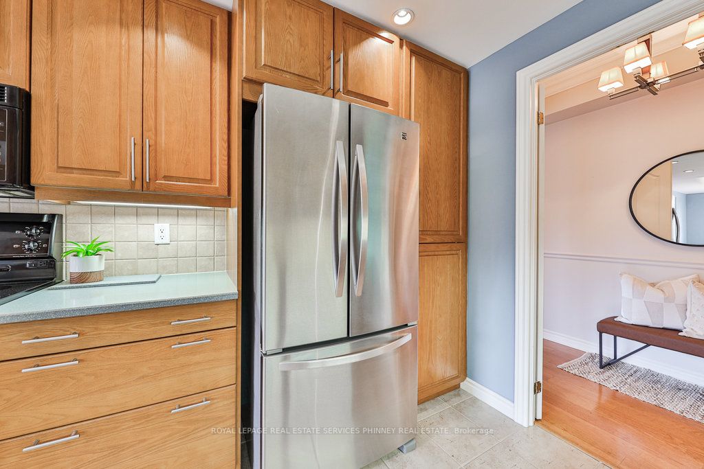 1900 The Collegeway, #406