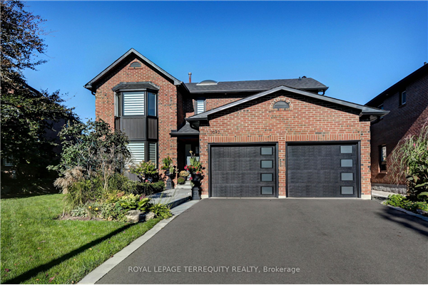 1693 Copseholm Tr, Mississauga
