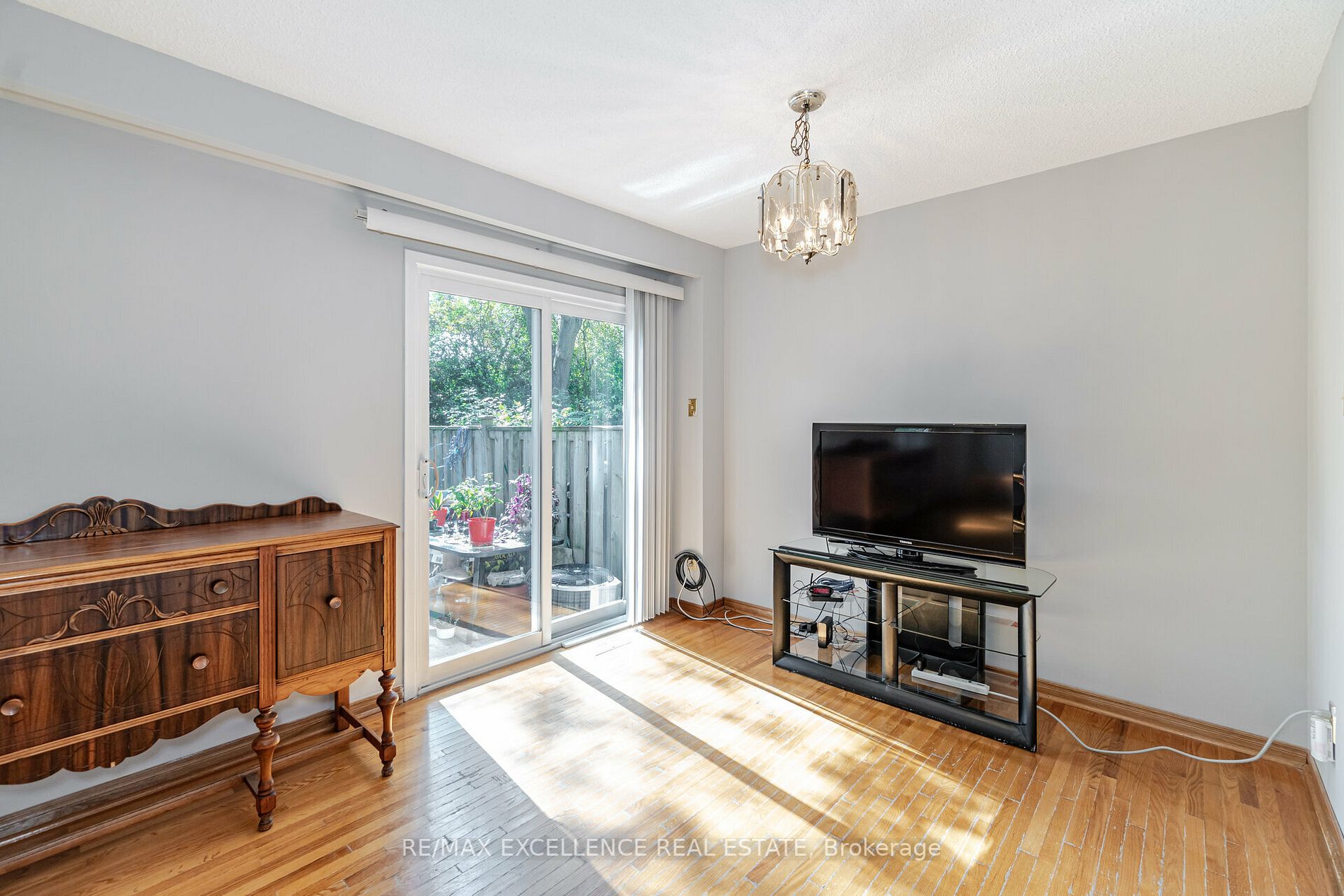 121 Falconer Drive, #8
