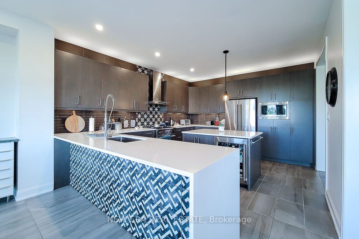 3337 Mintwood Circle