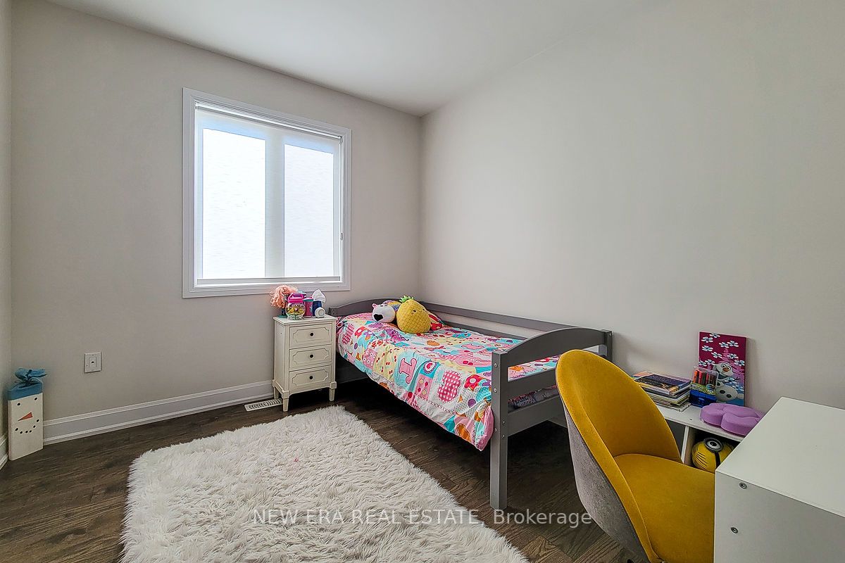 3337 Mintwood Circle