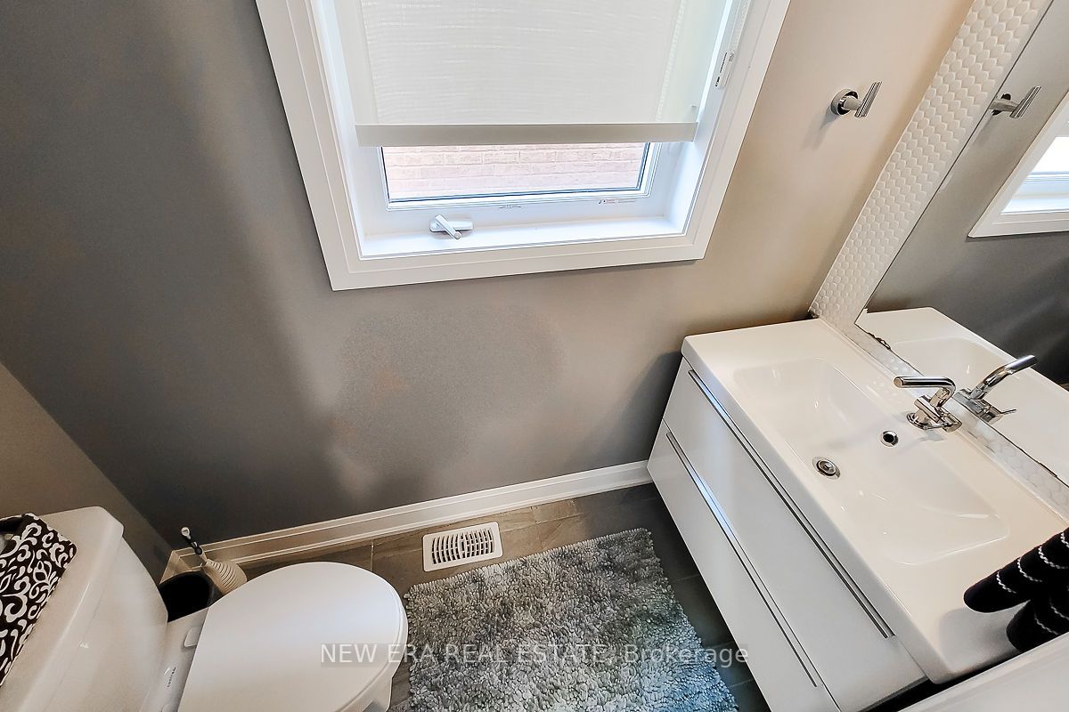 3337 Mintwood Circle