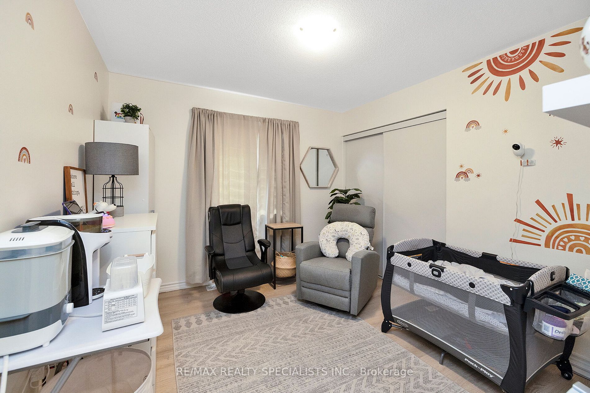 32 Jemima Road