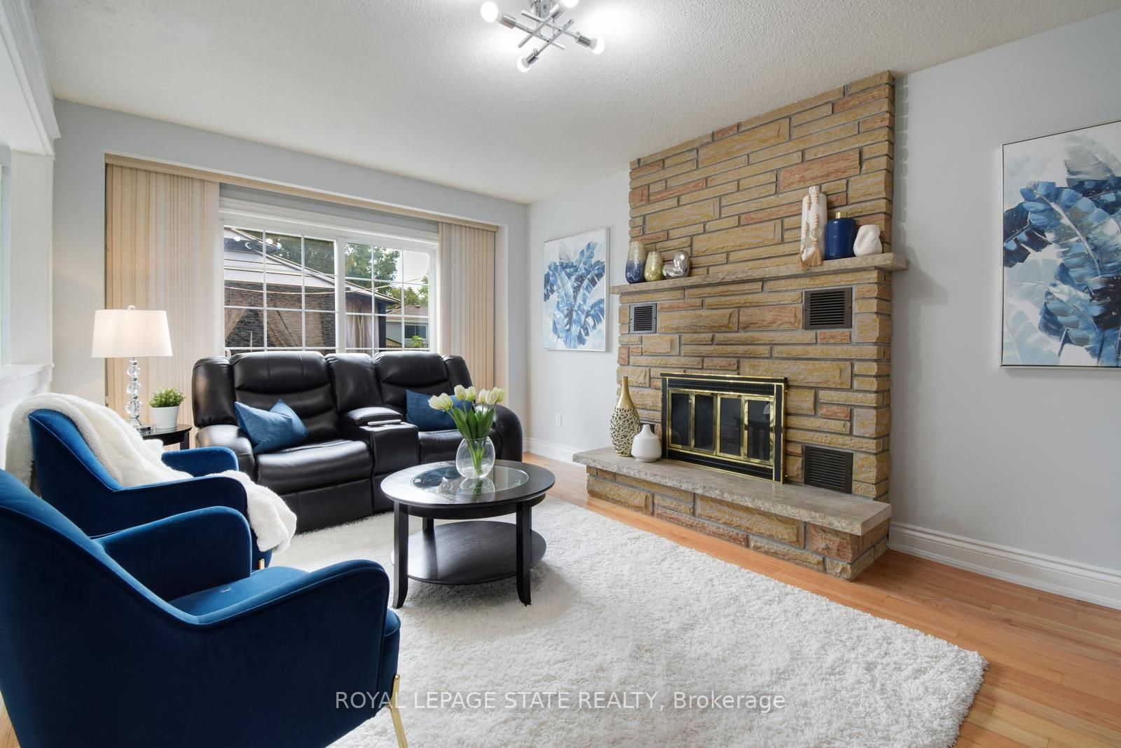 2252 Abbotsbury St