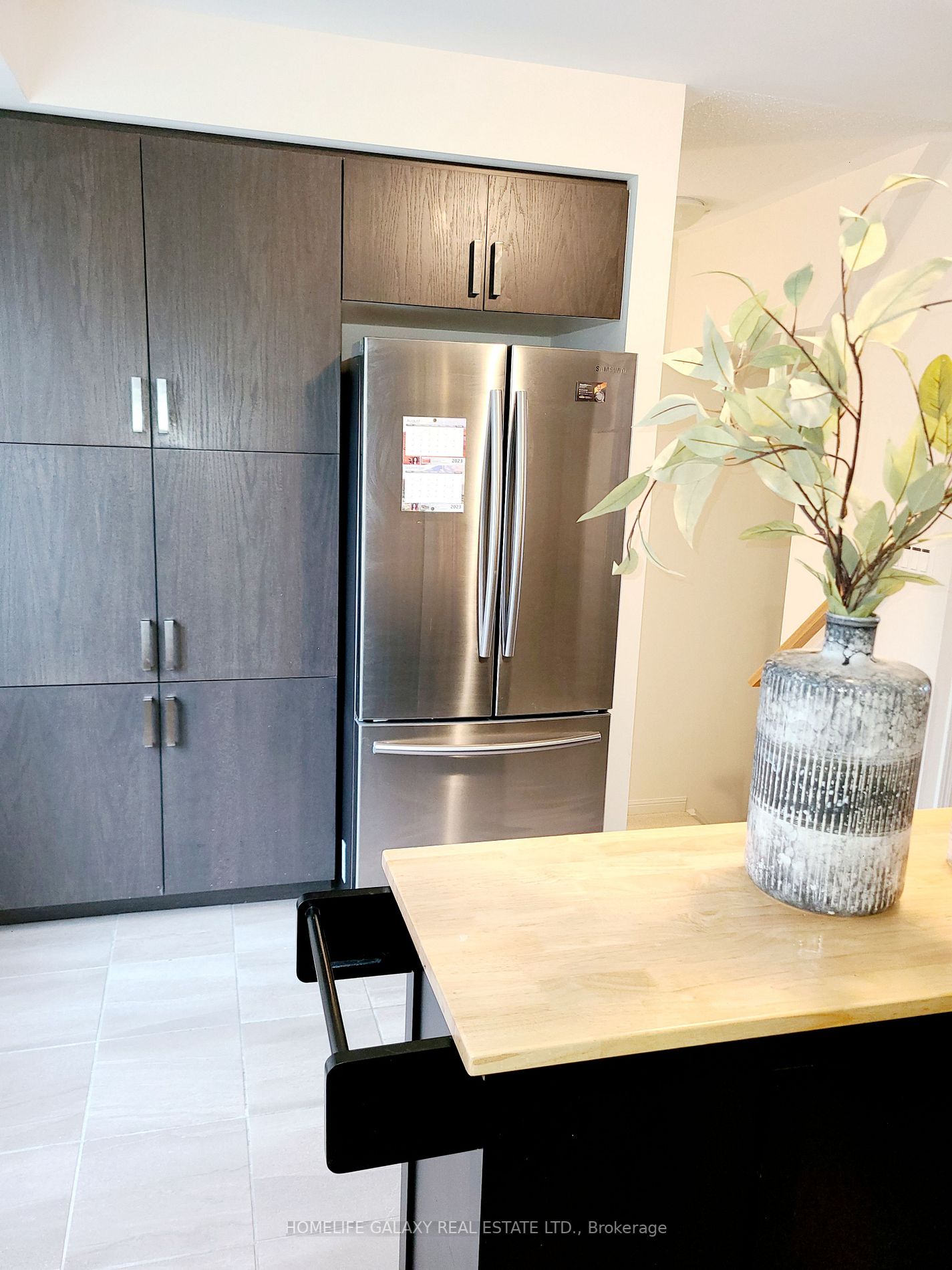 1 Beckenrose Court, #108