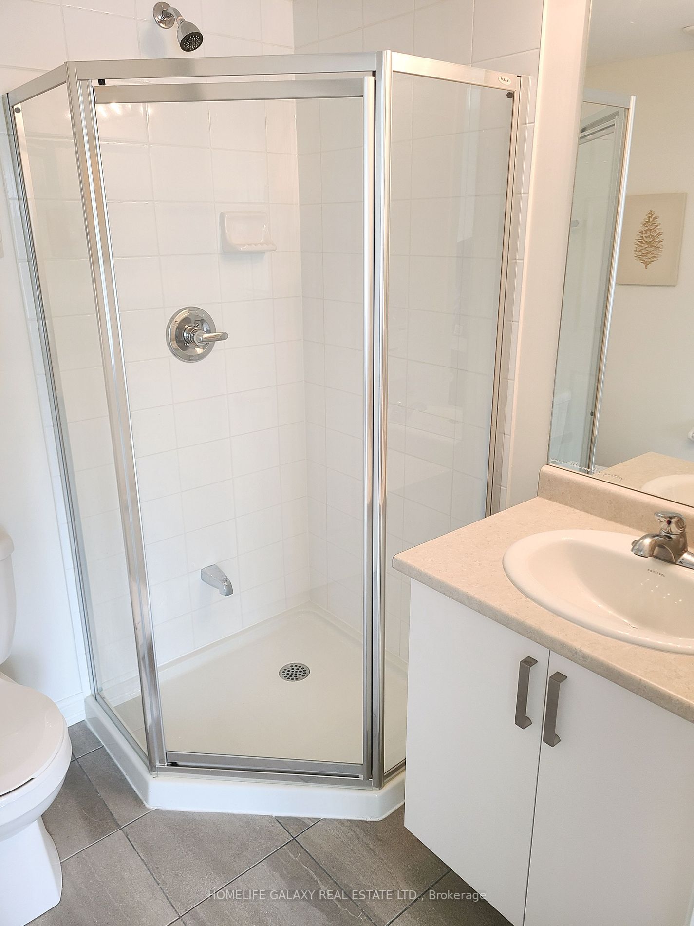 1 Beckenrose Court, #108
