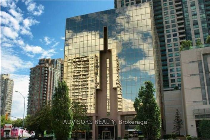 3660 Hurontario St, #419