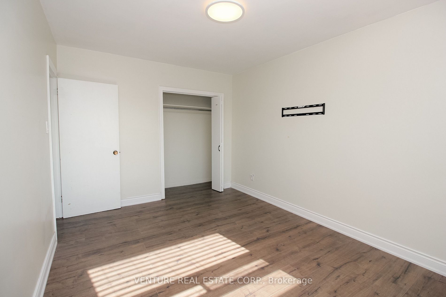 18 Brancaster Court