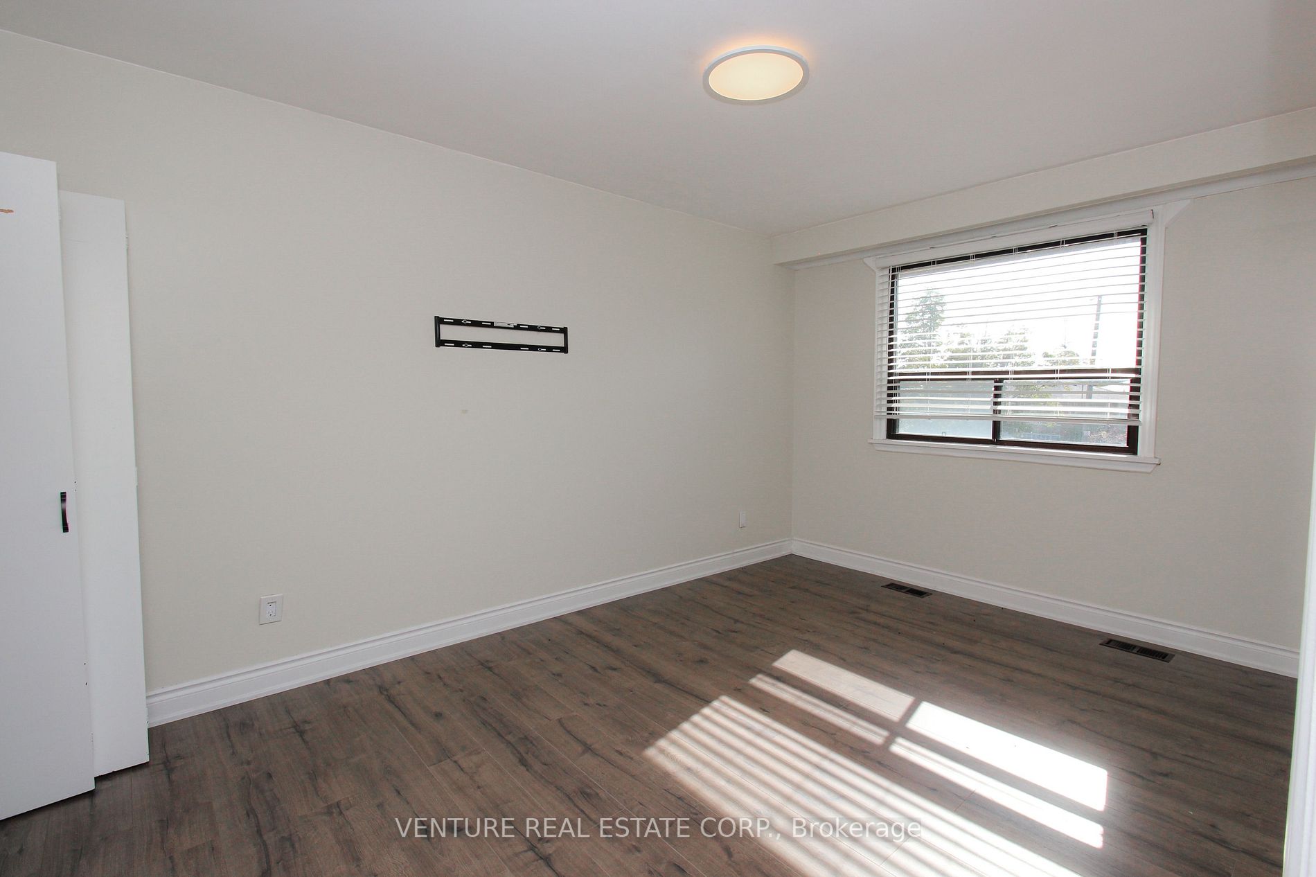 18 Brancaster Court