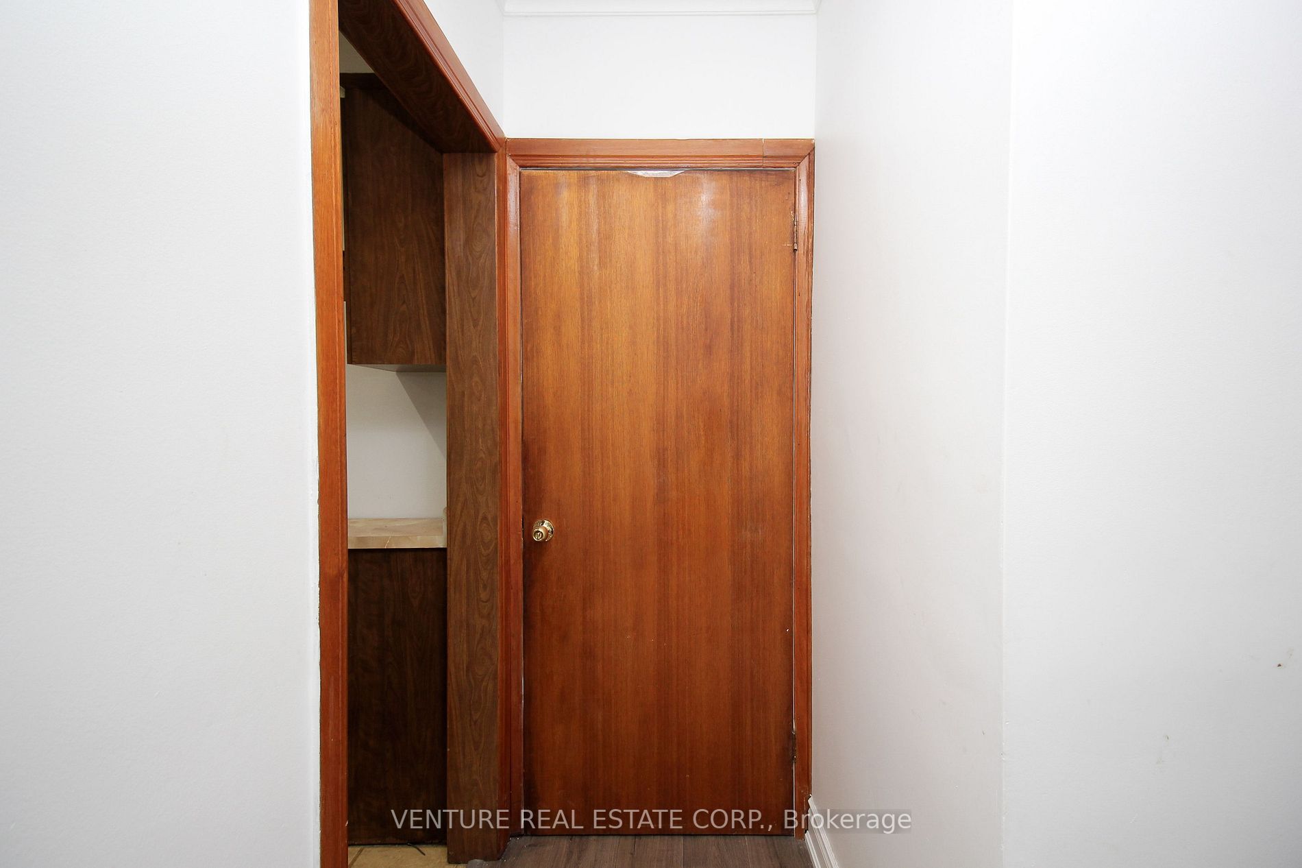 18 Brancaster Court