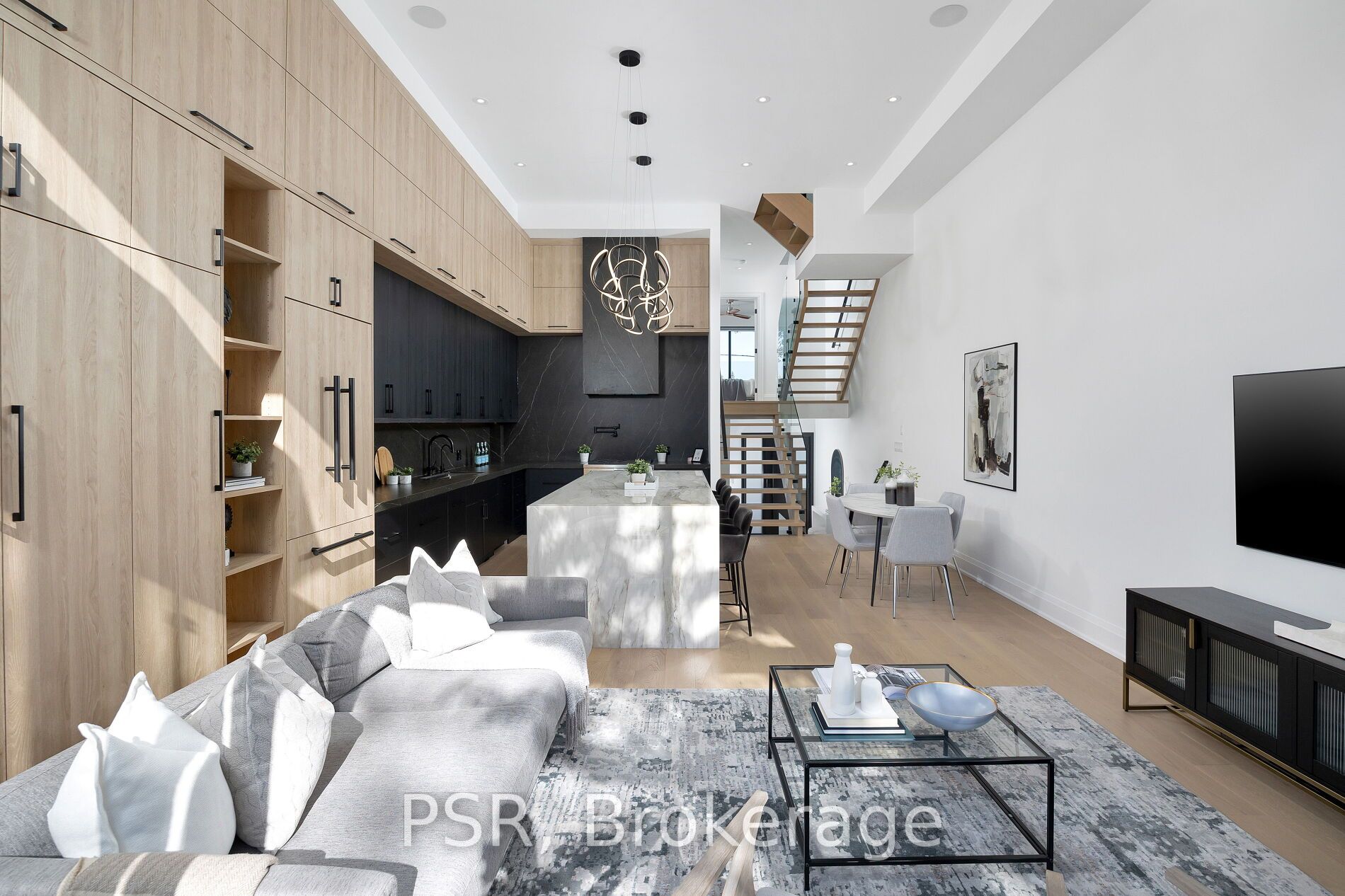 134 Seventh St